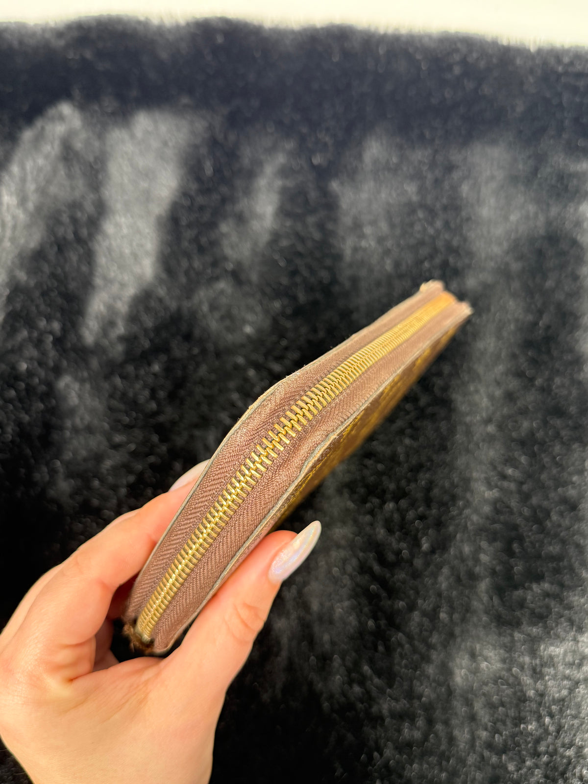 Louis Vuitton Zippy Wallet Monogram