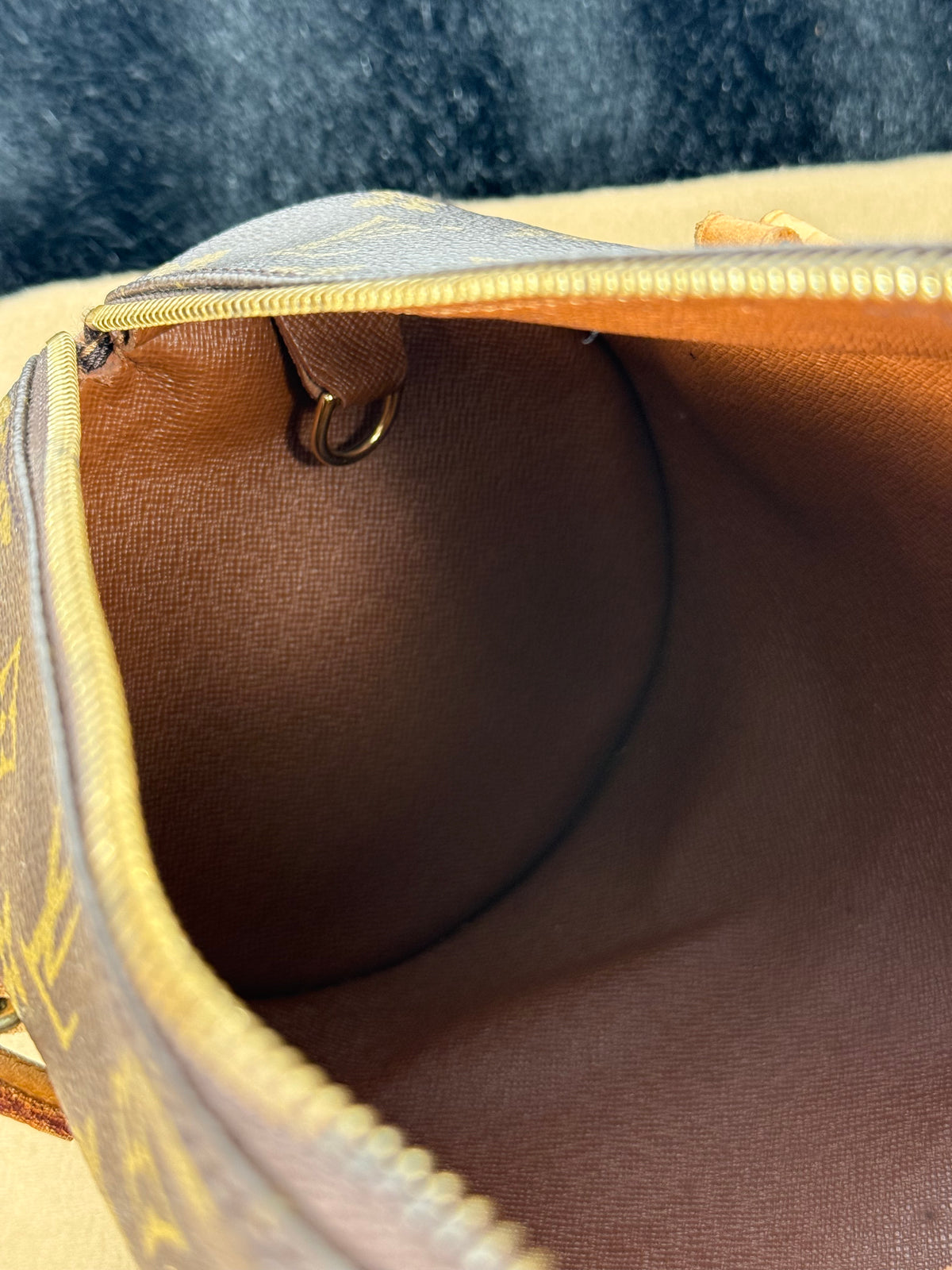 Louis Vuitton Papillon 30