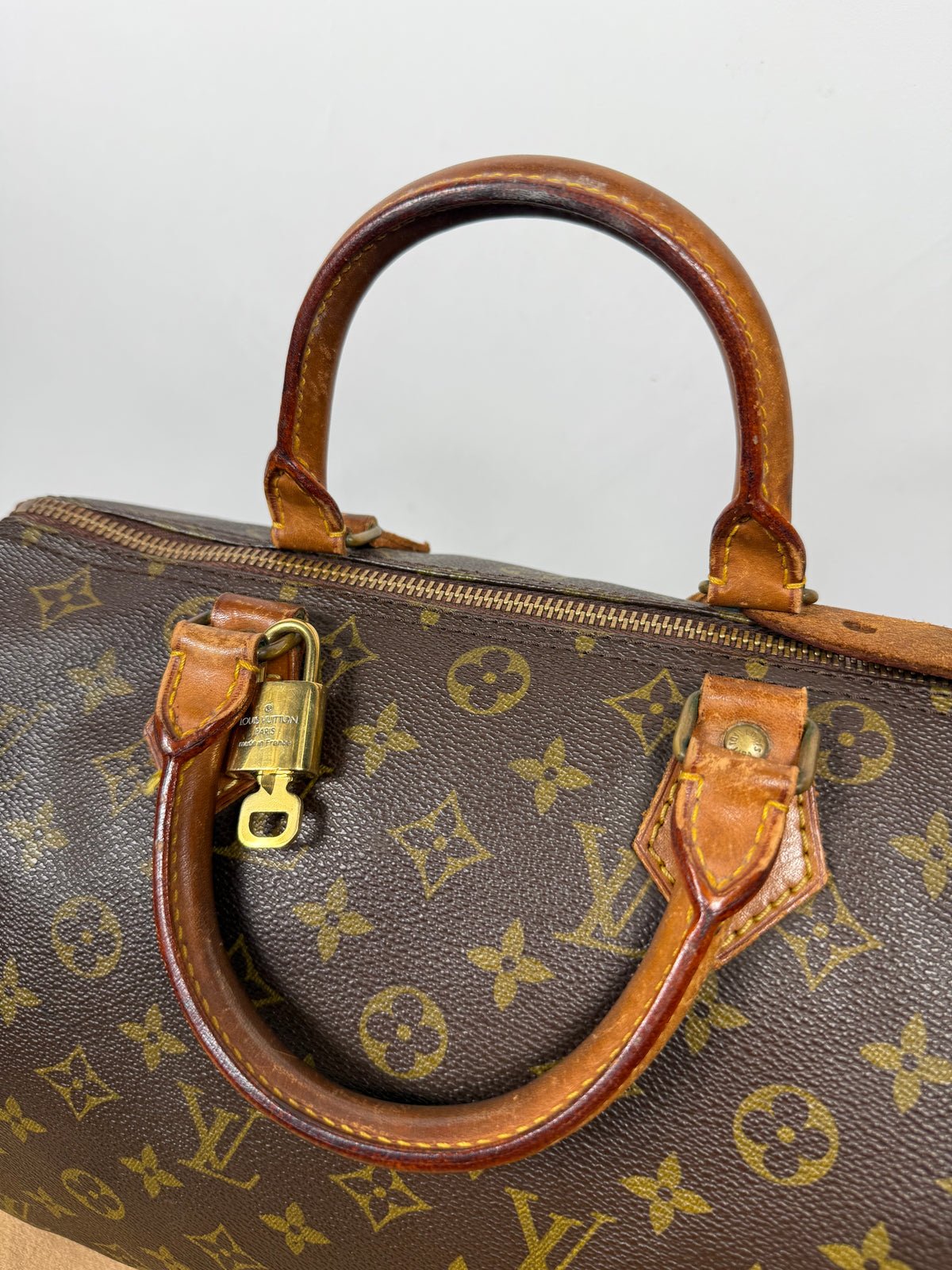 Louis Vuitton Speedy 30