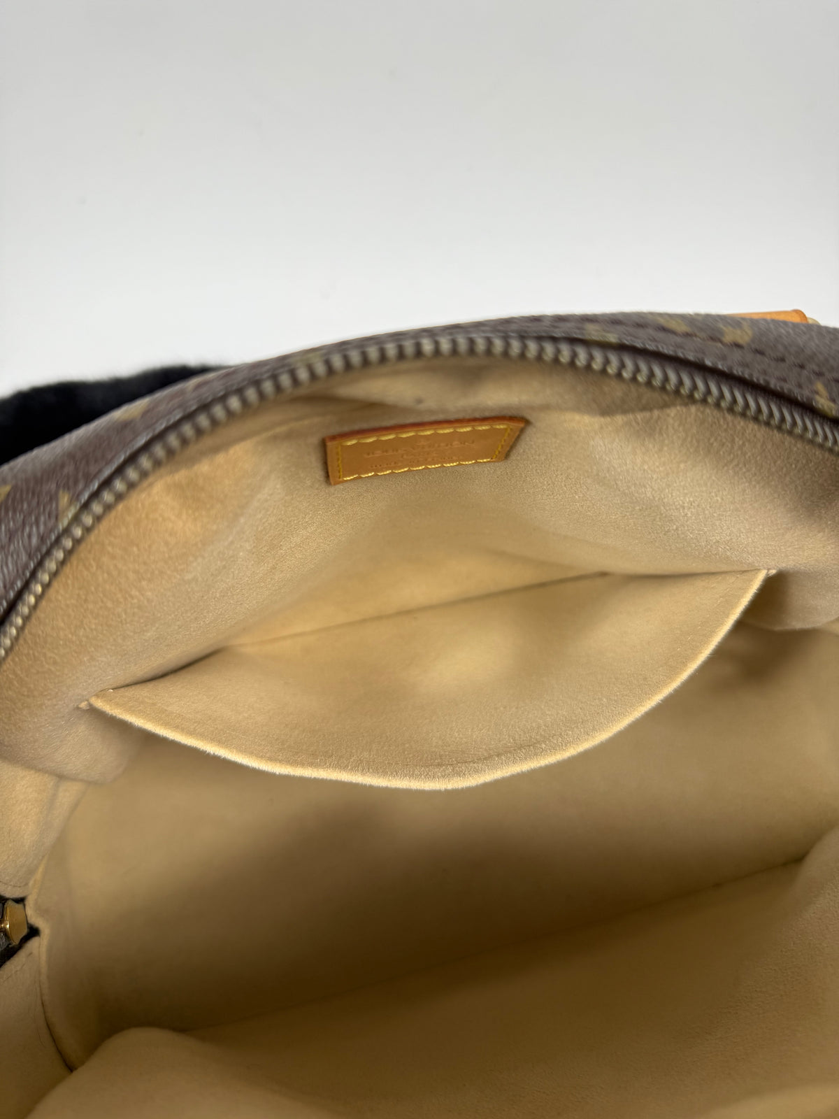 Louis Vuitton Manhattan PM