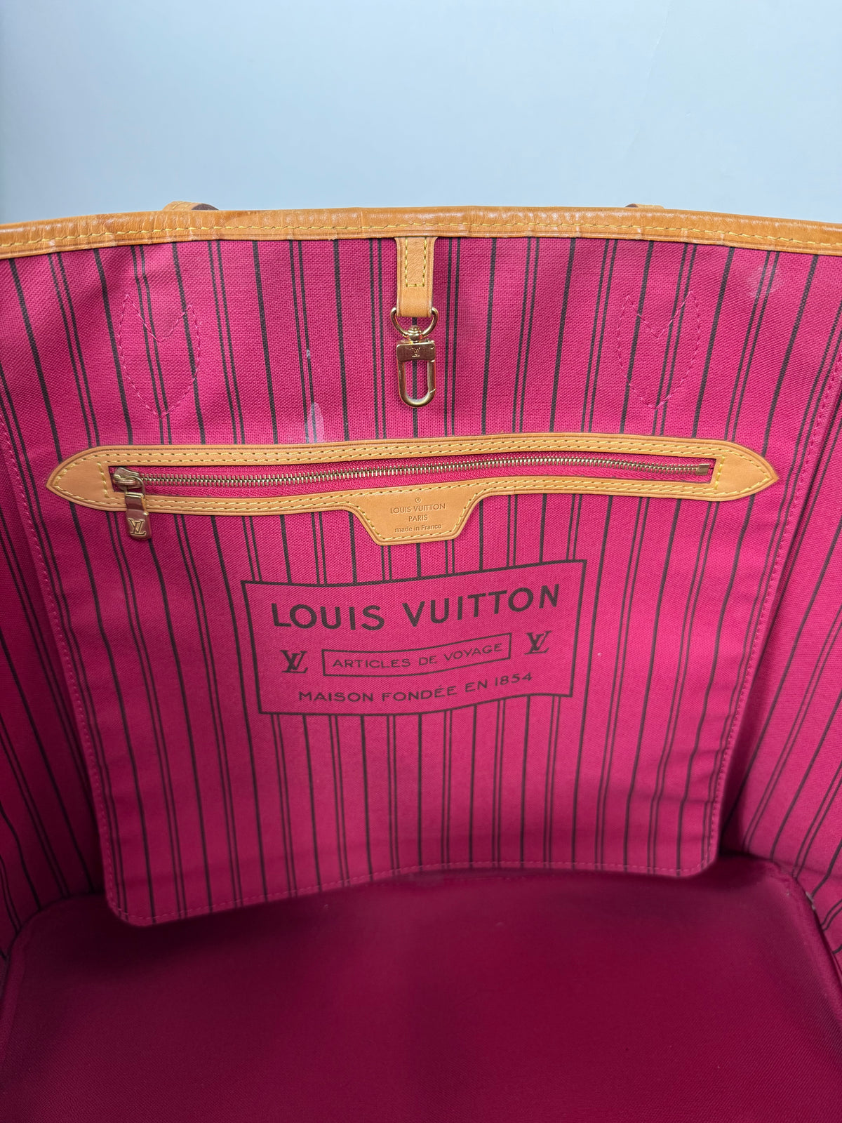 Louis Vuitton Neverfull PM