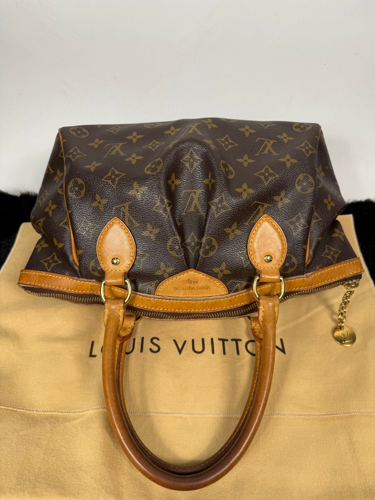 Louis Vuitton Tivoli PM