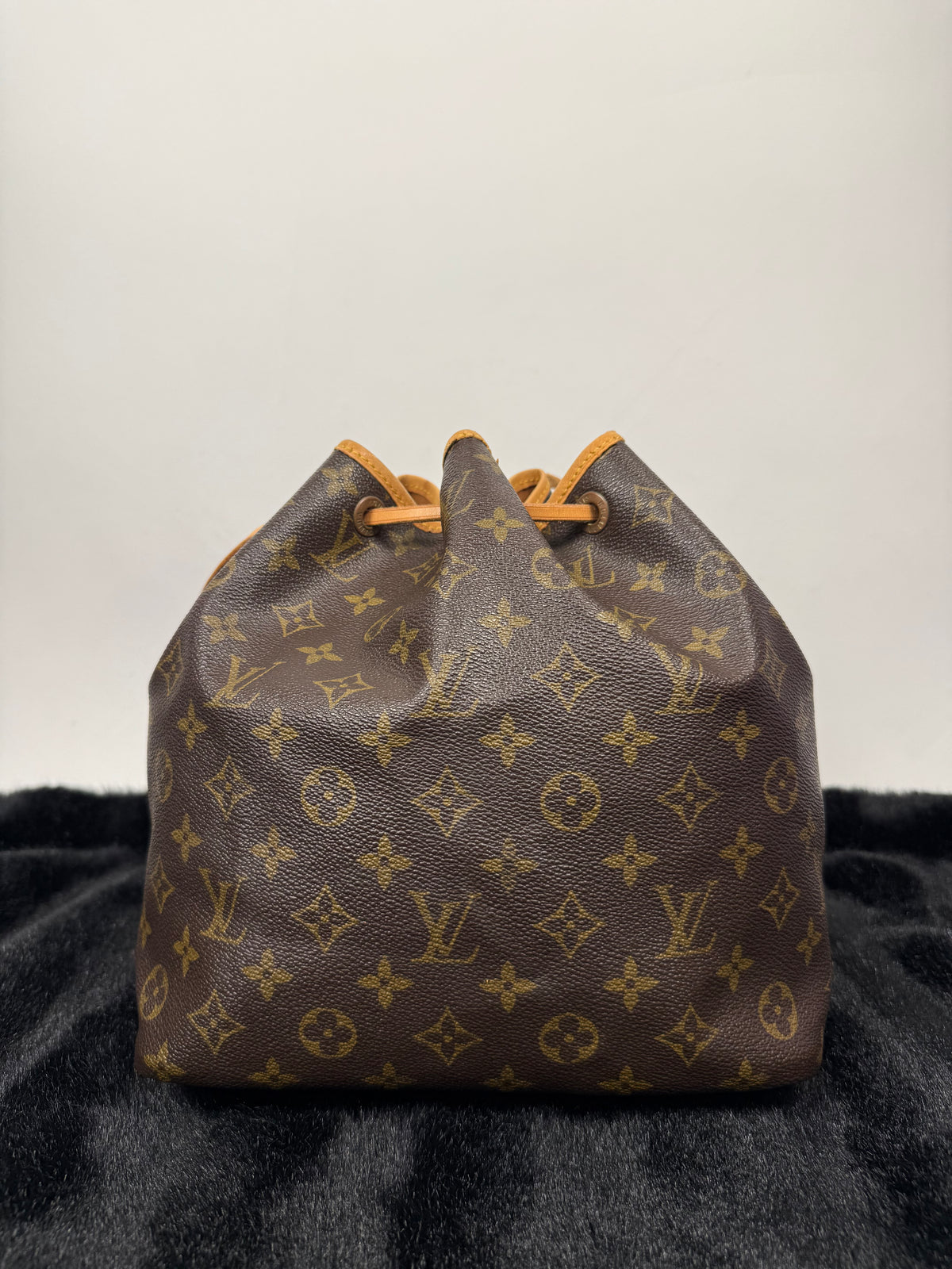 Louis Vuitton Petit Noé