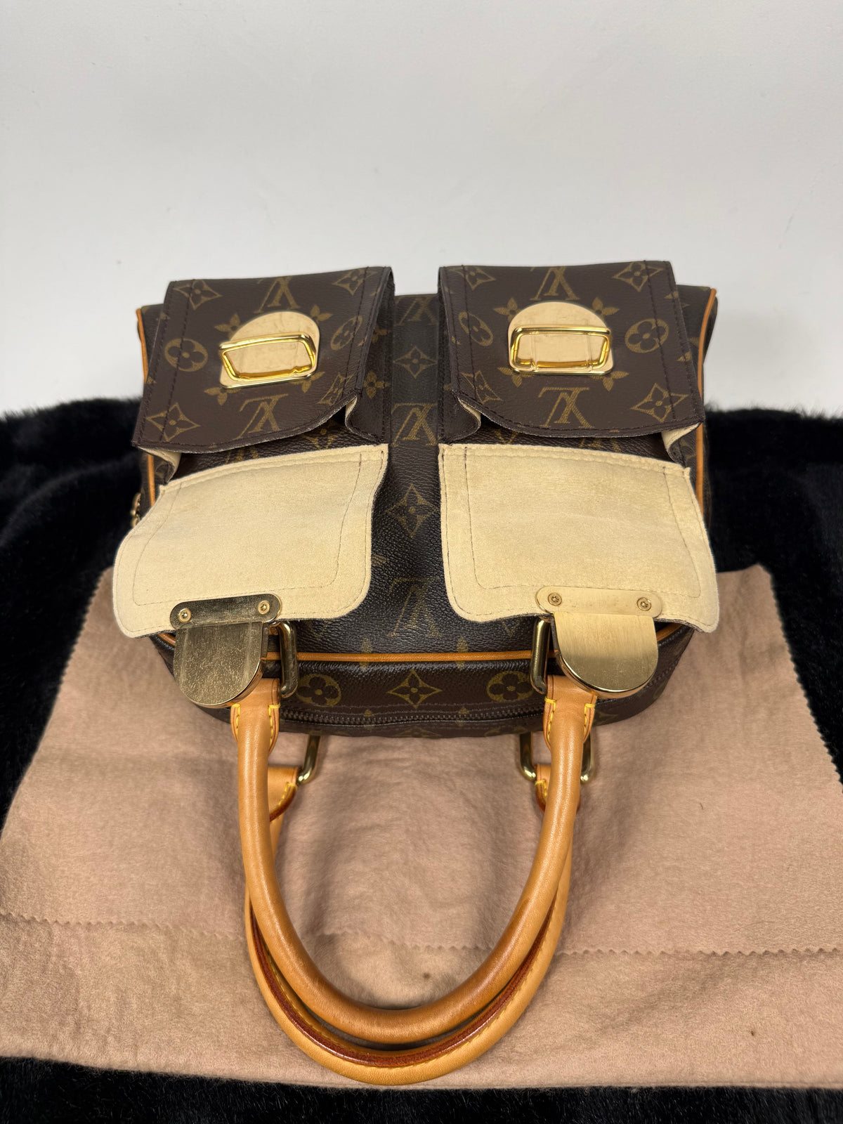 Louis Vuitton Manhattan PM