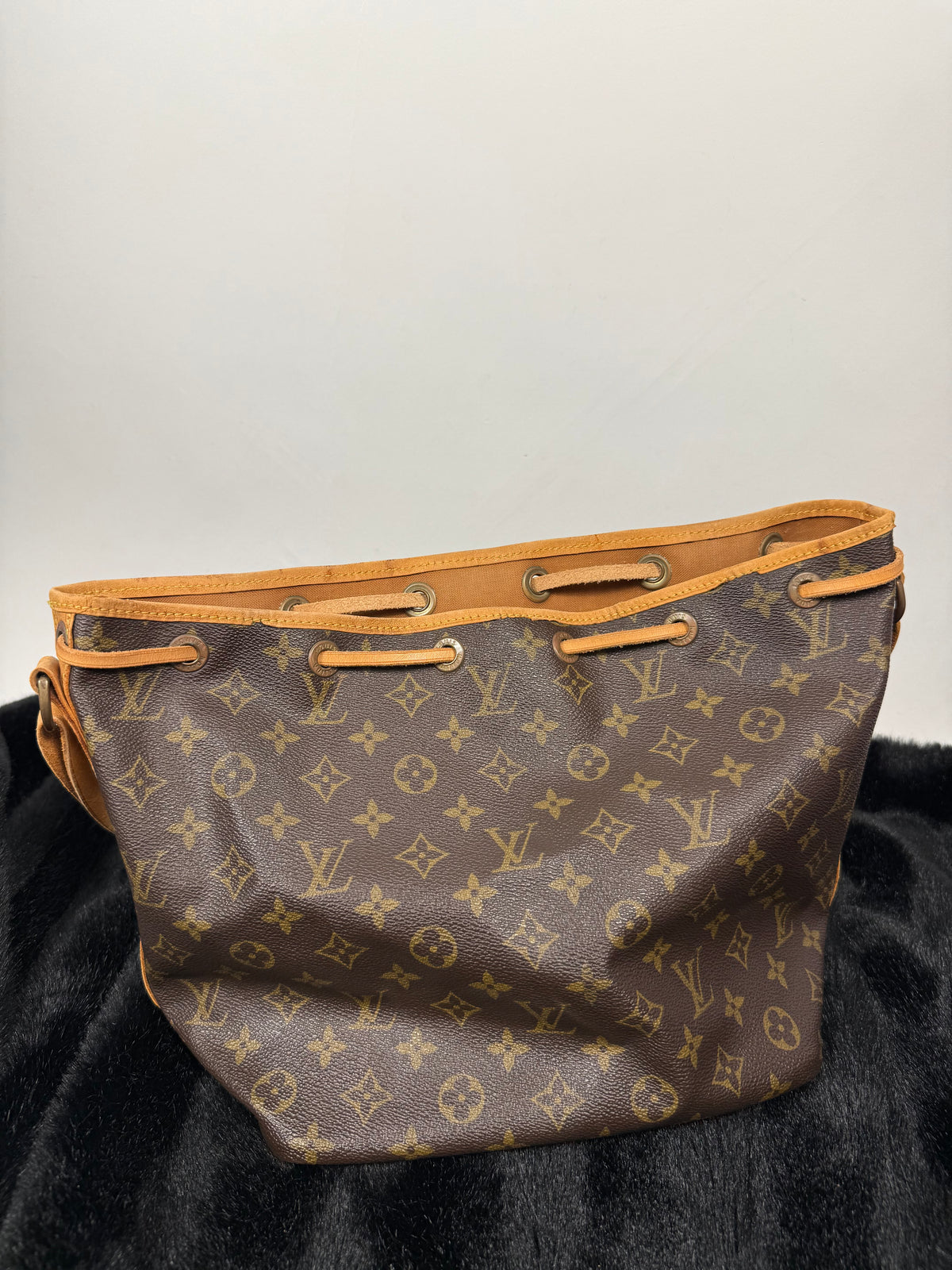Louis Vuitton Petit Noé