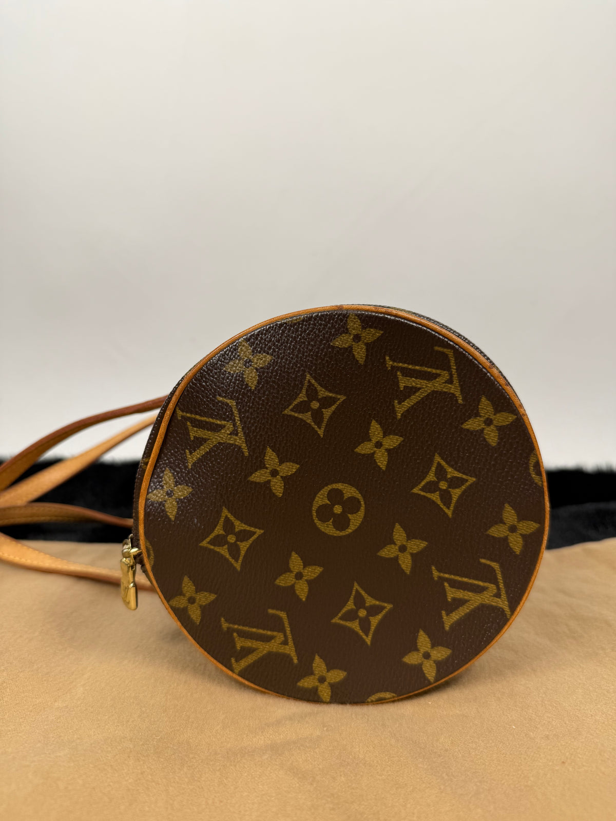 Louis Vuitton Papillon 30