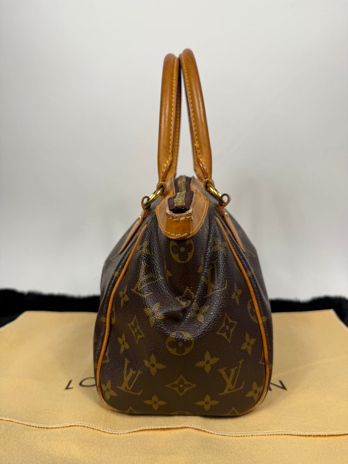 Louis Vuitton Tivoli PM