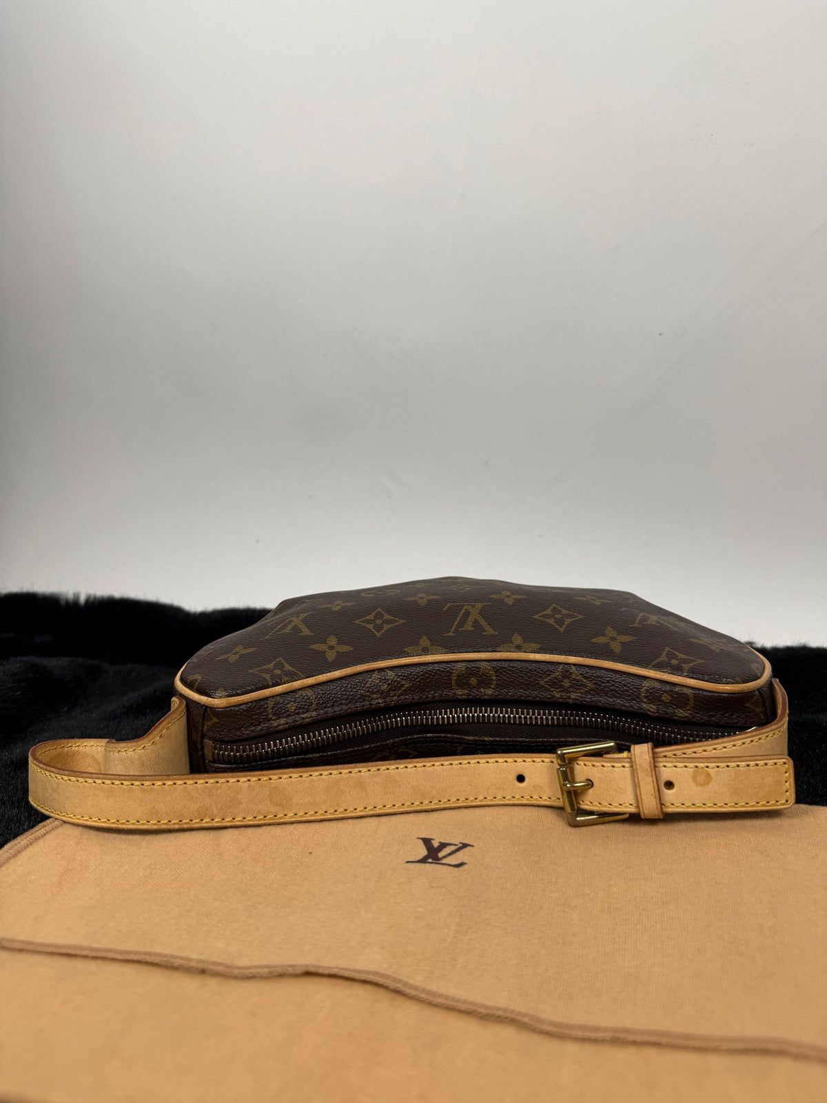 Louis Vuitton Croissant PM Monogram Vintage Originale – Borsa a Spalla Donna